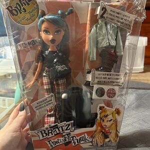 Bratz pretty n punk Yasmin doll